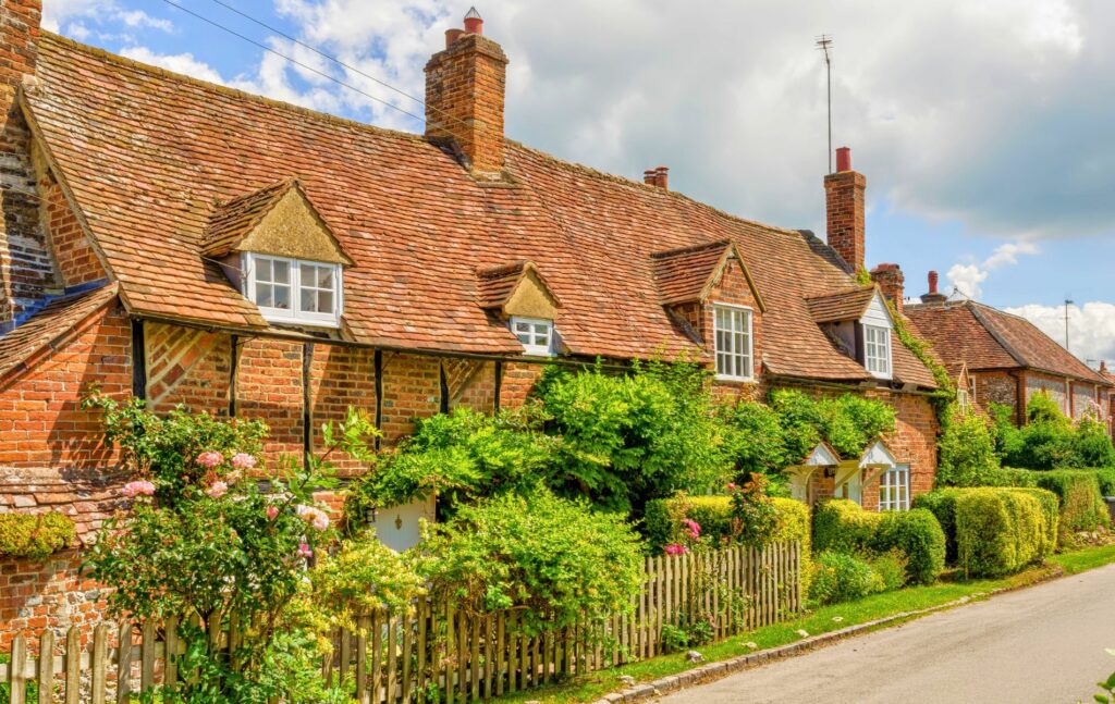 Moving out of London to Buckinghamshire, Cottages in Turville