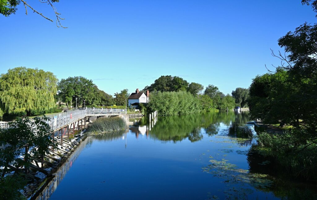 Villages near Oxford, Dorchester on Thames Benson Weir 