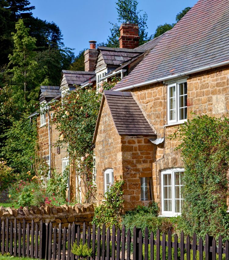 Warwickshire Property Finder