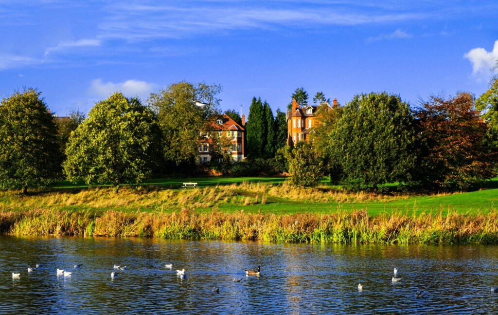 Lake in a park in Kenilworth, Warwickshire